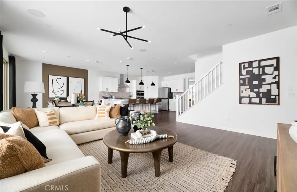 4328 Ladrillo Street Lake Elsinore, CA 92530