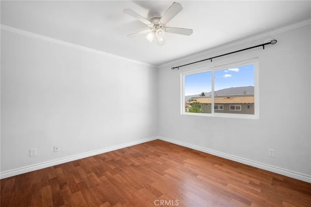 10119 Pinewood Avenue #207 Tujunga, CA 91042
