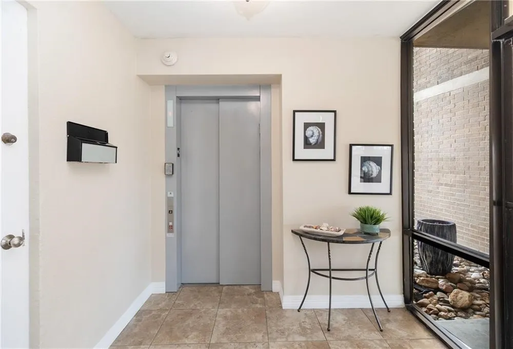200 W Cotter Avenue #B-3 Port Aransas, TX 78373
