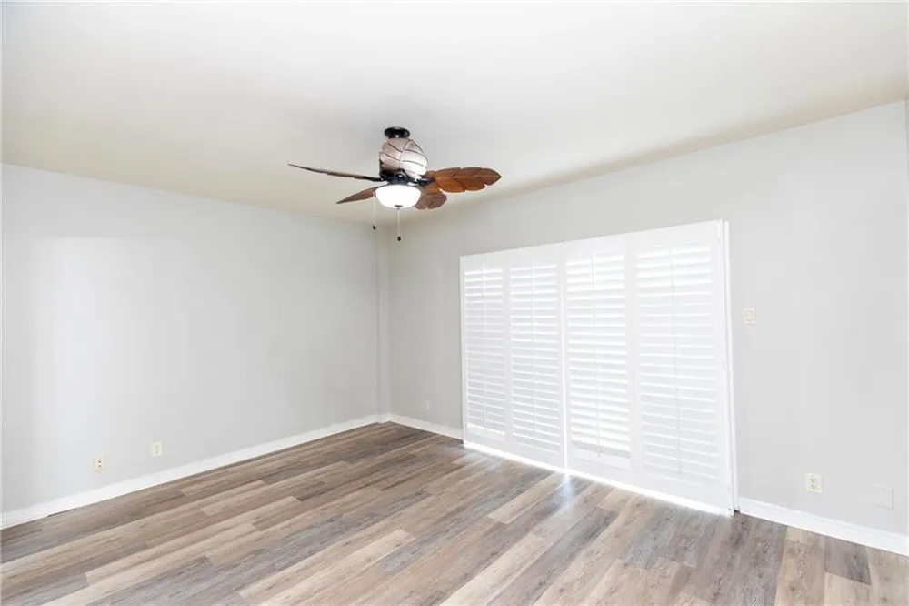 200 W Cotter Avenue #B-3 Port Aransas, TX 78373