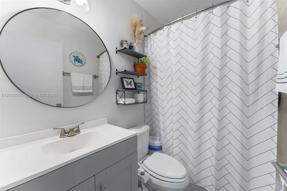 2140 NW 78th Ave #204 Pembroke Pines, FL 33024