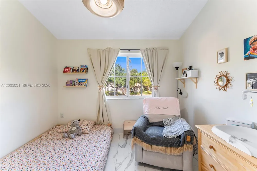 2140 NW 78th Ave #204 Pembroke Pines, FL 33024