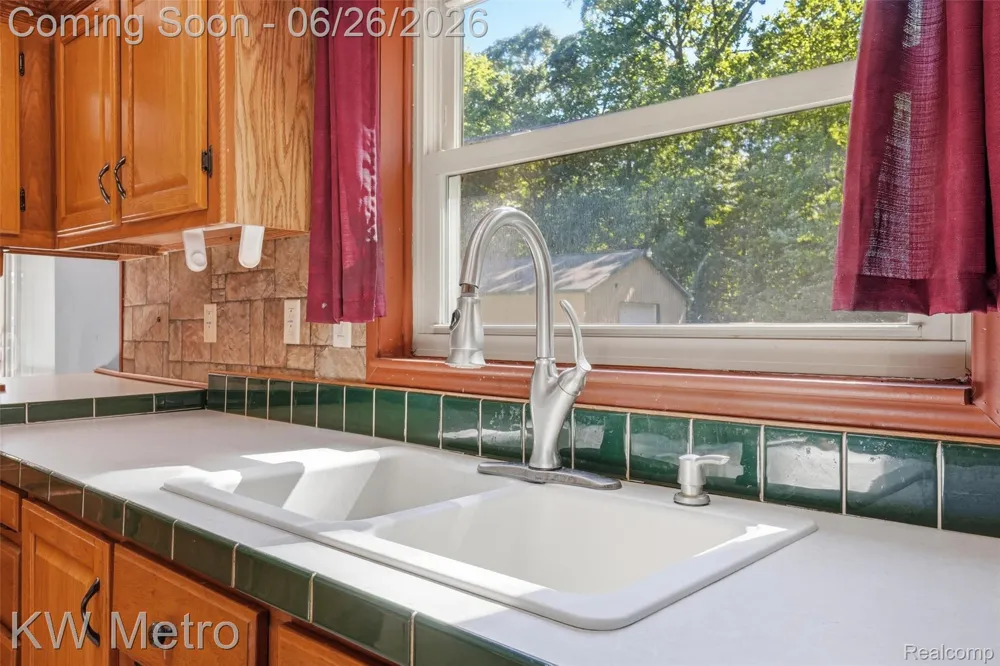 22733 Sumpter rd Road Sumpter Township, MI 48111