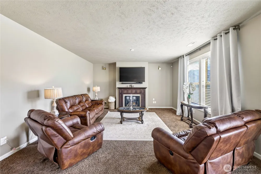 1713 Liberty Lane Sunnyside, WA 98944