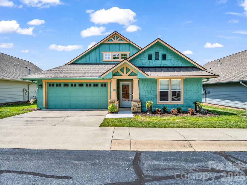 51 Barn Owl Way Hendersonville, NC 28792