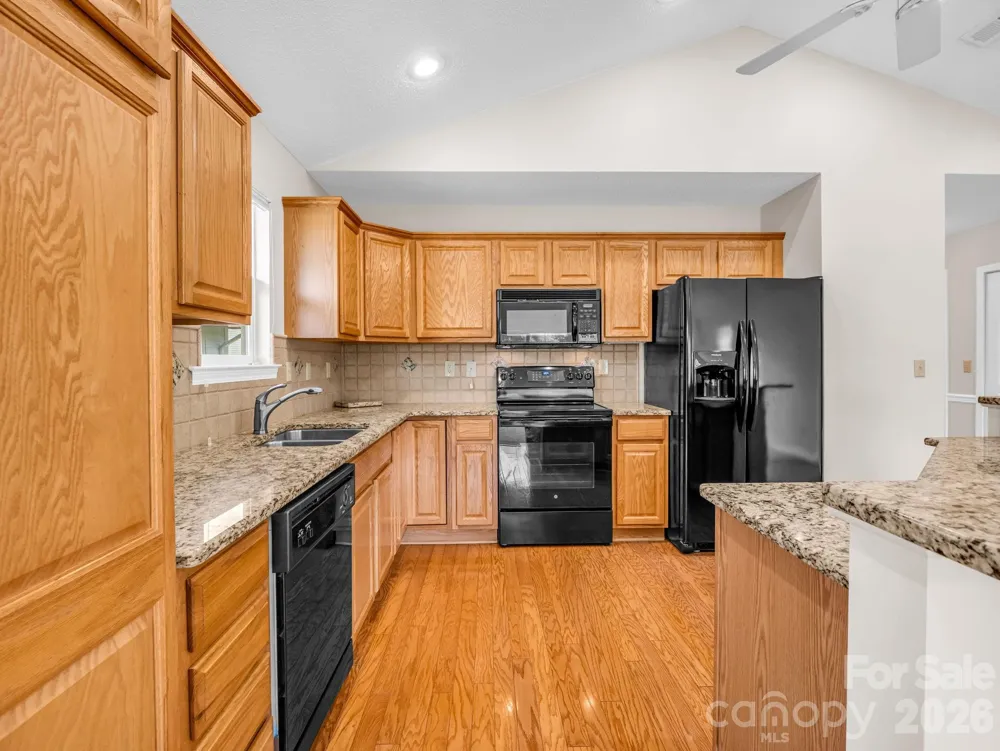51 Barn Owl Way Hendersonville, NC 28792