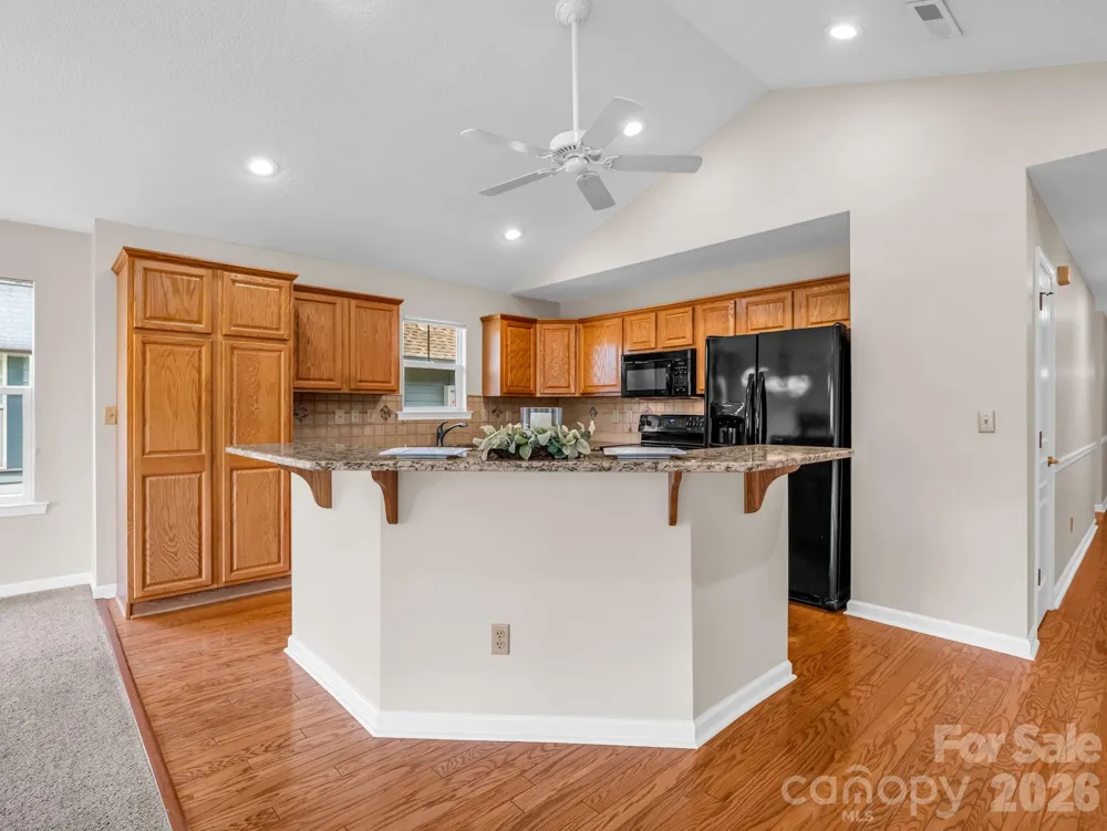 51 Barn Owl Way Hendersonville, NC 28792