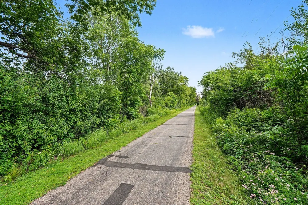 210 Sargent Drive #101 Red Wing, MN 55066