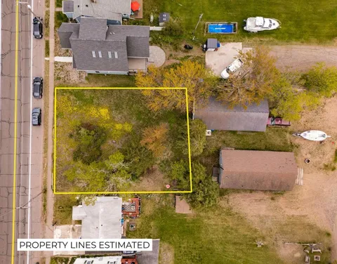 8XX S Lake Avenue