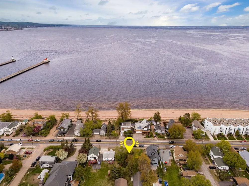 8XX S Lake Avenue Duluth, MN 55802