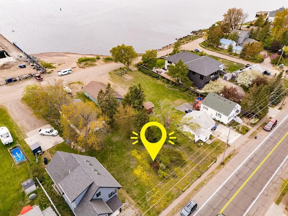 8XX S Lake Avenue Duluth, MN 55802