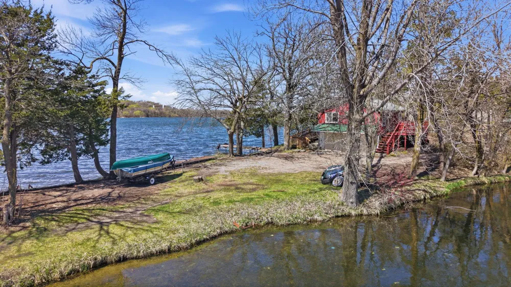 20927 Big Lake Road Richmond, MN 56368