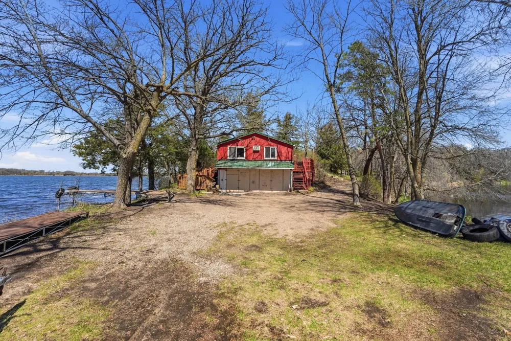 20927 Big Lake Road Richmond, MN 56368
