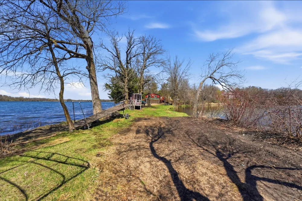 20927 Big Lake Road Richmond, MN 56368