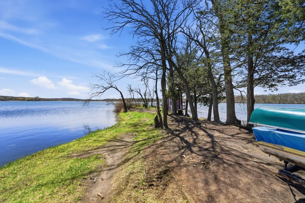 20927 Big Lake Road Richmond, MN 56368