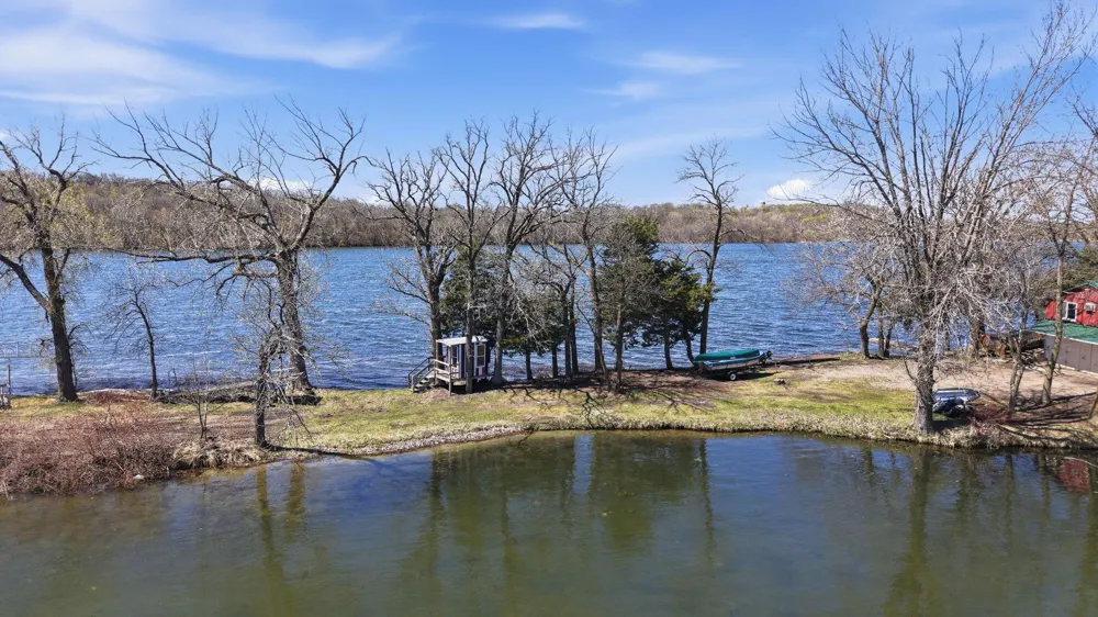 20927 Big Lake Road Richmond, MN 56368