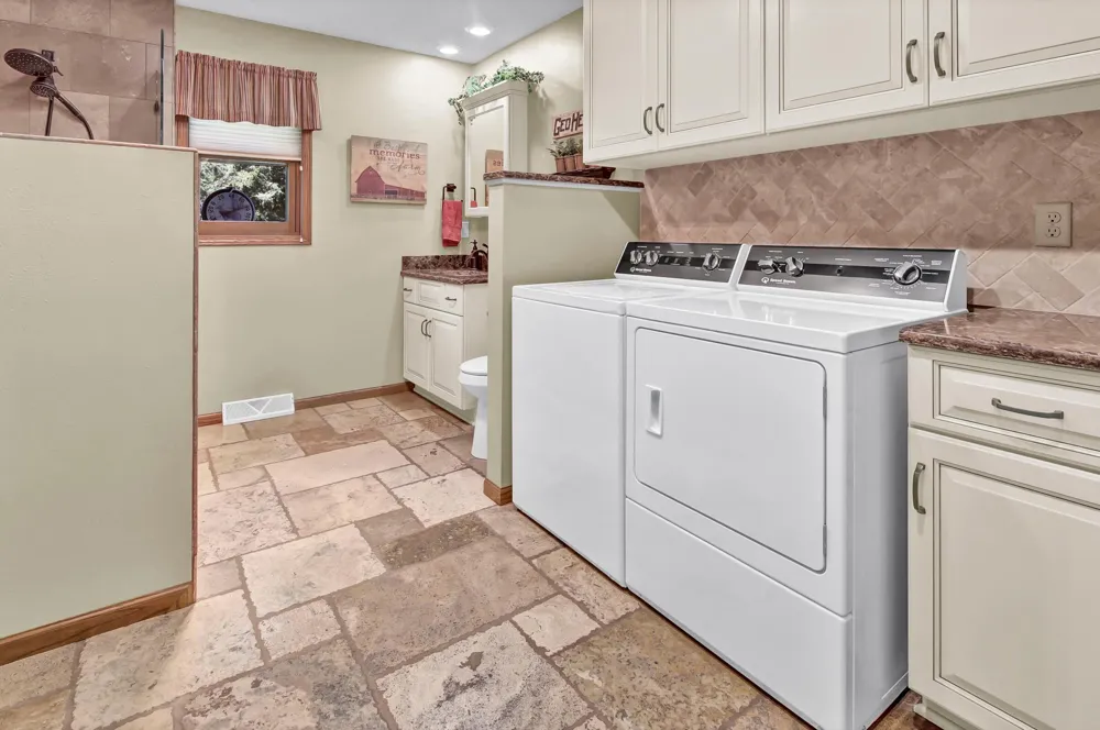 8010 Center Street Clear Lake, MN 55319
