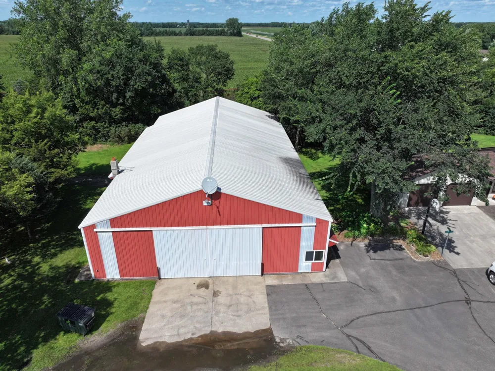 8010 Center Street Clear Lake, MN 55319