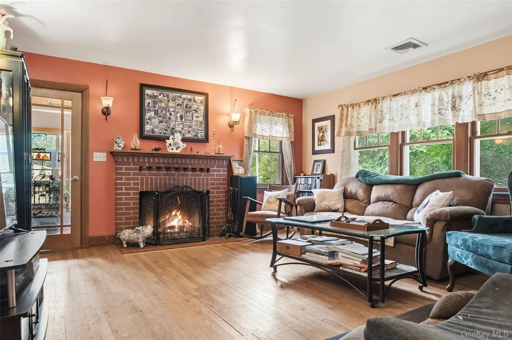 73 Lake Ellis Road Wingdale, NY 12594