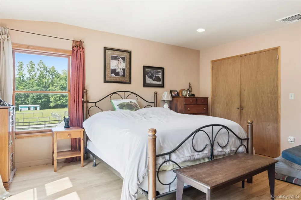73 Lake Ellis Road Wingdale, NY 12594