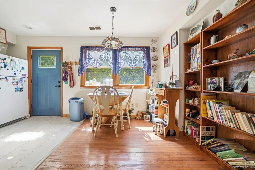 73 Lake Ellis Road Wingdale, NY 12594