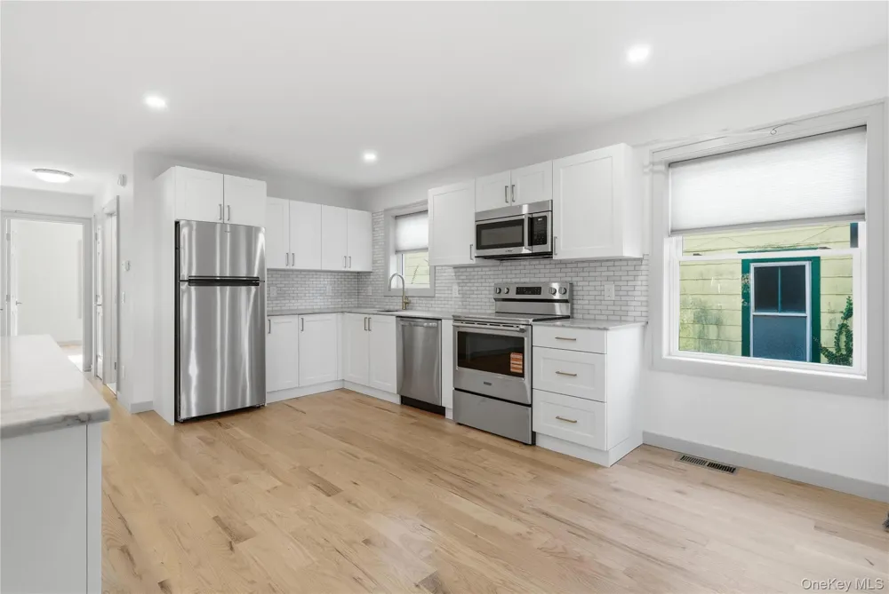 336 2ND STREET Greenport, NY 11944