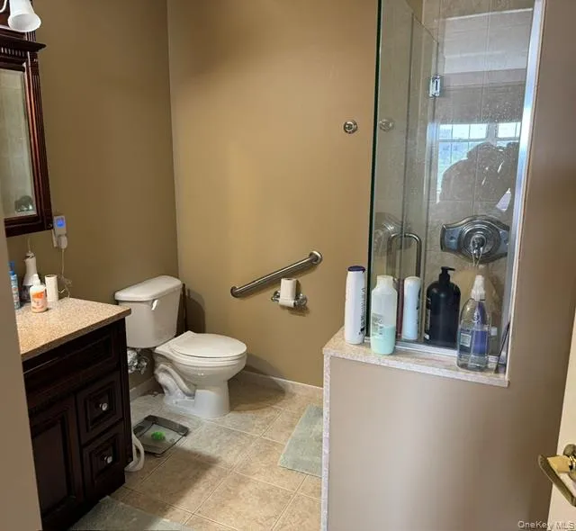 50 Merrick Avenue #415 East Meadow, NY 11554