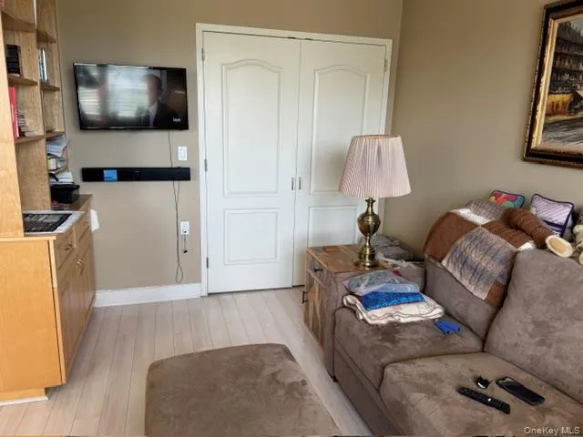 50 Merrick Avenue #415 East Meadow, NY 11554