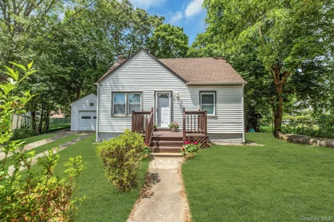 96 Washington Drive