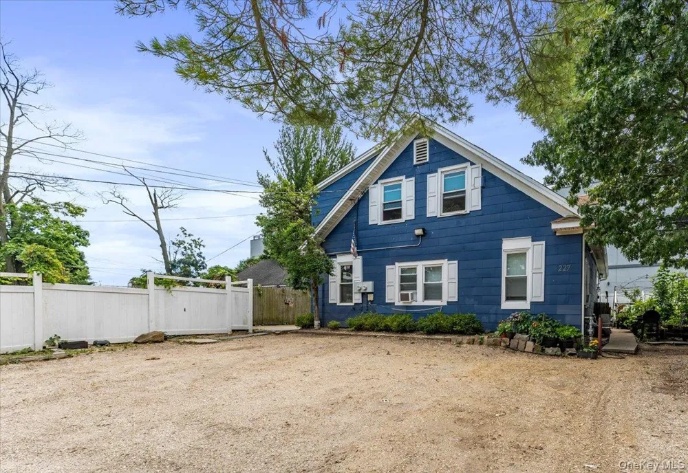 227 Rockaway Turnpike Lawrence, NY 11559
