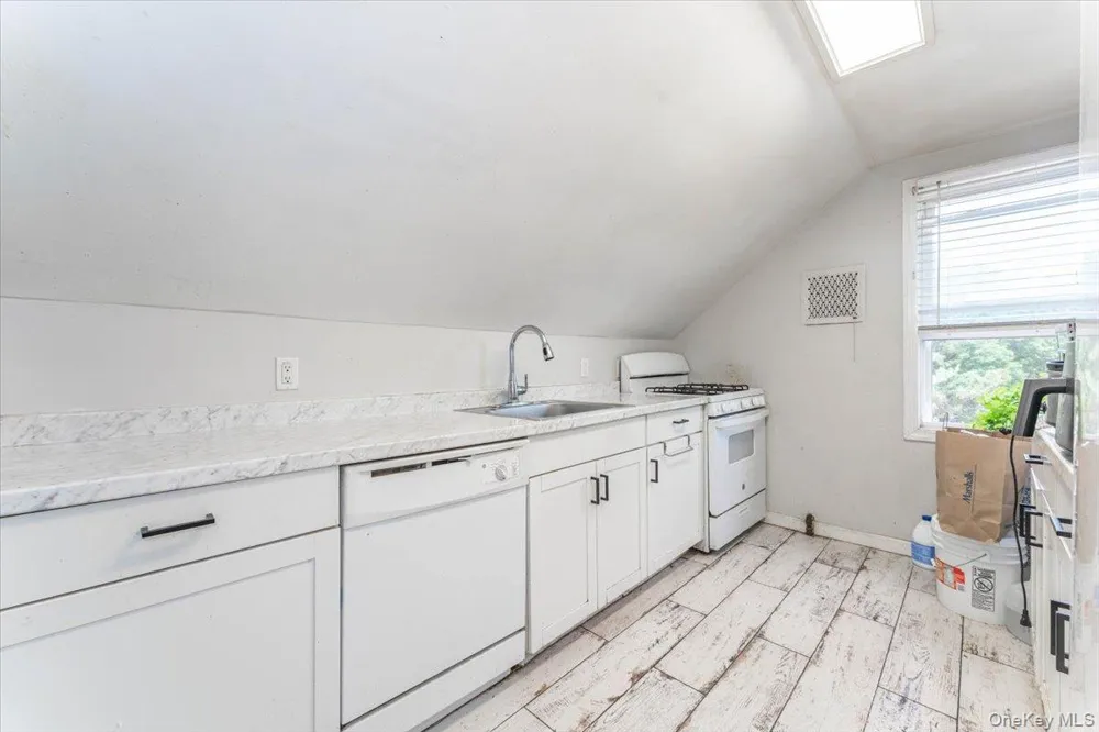 227 Rockaway Turnpike Lawrence, NY 11559
