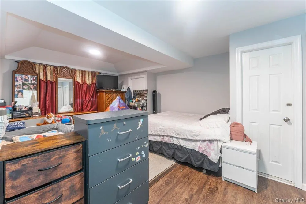 227 Rockaway Turnpike Lawrence, NY 11559