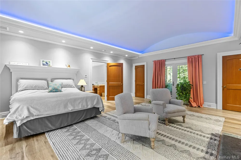 490 Wading River Road Manorville, NY 11949
