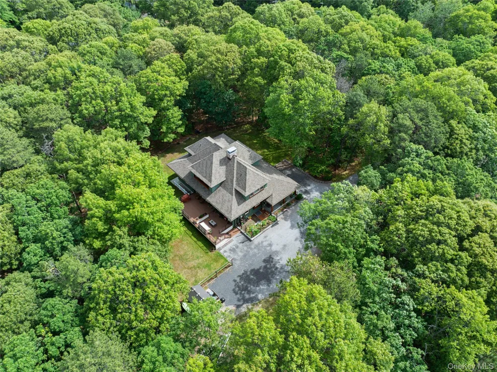 490 Wading River Road Manorville, NY 11949
