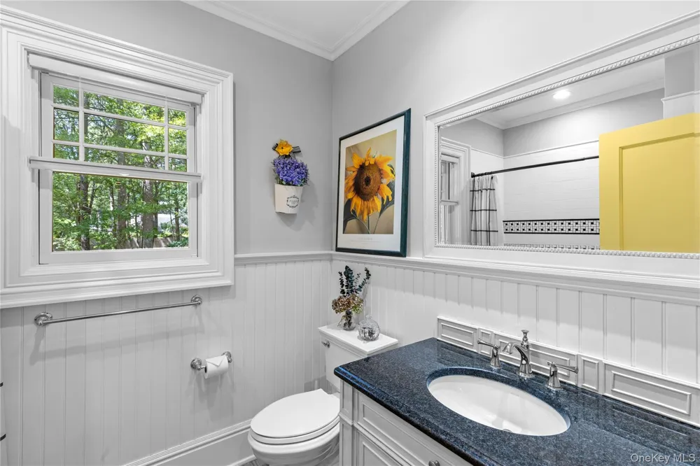 490 Wading River Road Manorville, NY 11949