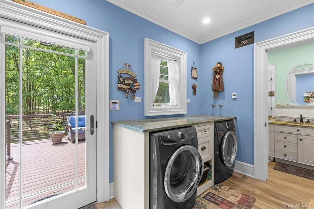 490 Wading River Road Manorville, NY 11949