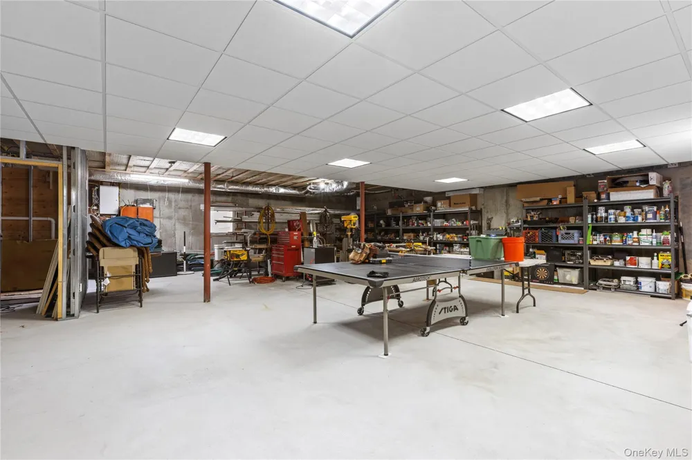 490 Wading River Road Manorville, NY 11949