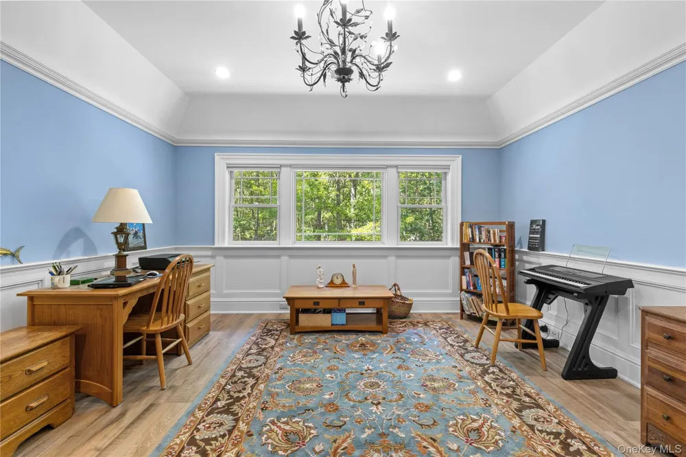 490 Wading River Road Manorville, NY 11949