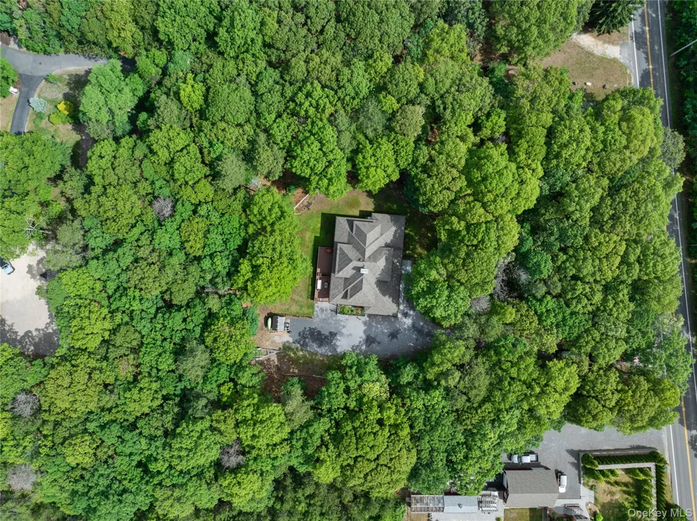 490 Wading River Road Manorville, NY 11949