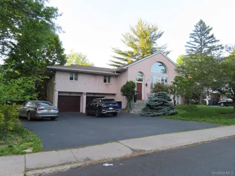 29 Cameo Ridge Road