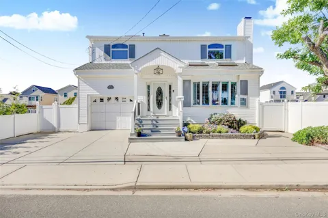 2775 Barbara Road