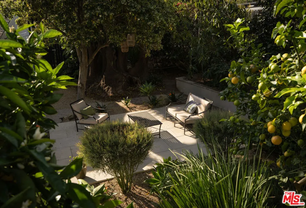 1144 Portesuello Avenue Santa Barbara, CA 93105