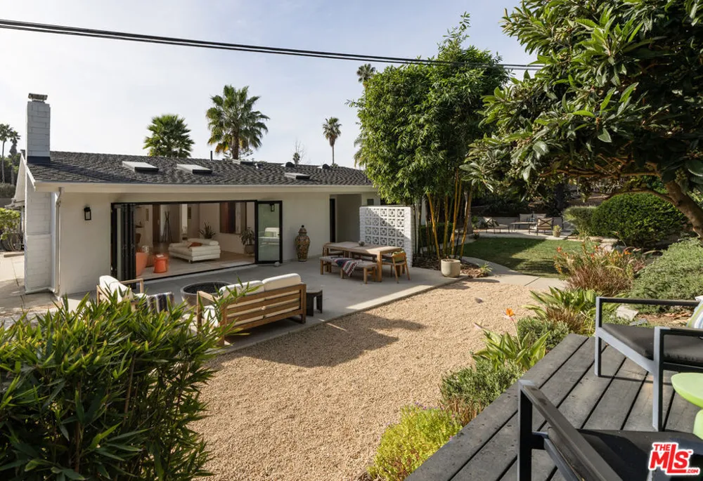 1144 Portesuello Avenue Santa Barbara, CA 93105