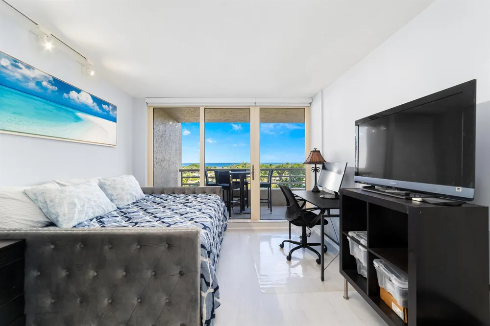 4101 Ocean Boulevard #505 Boca Raton, FL 33431