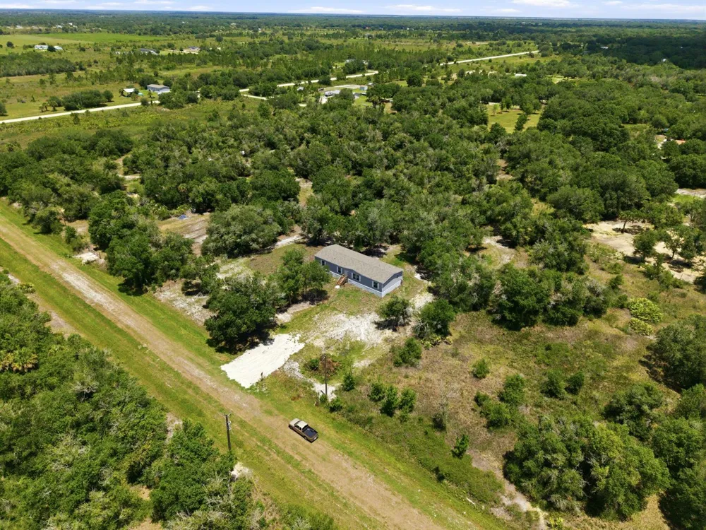 17381 NW 262nd Street Okeechobee, FL 34972