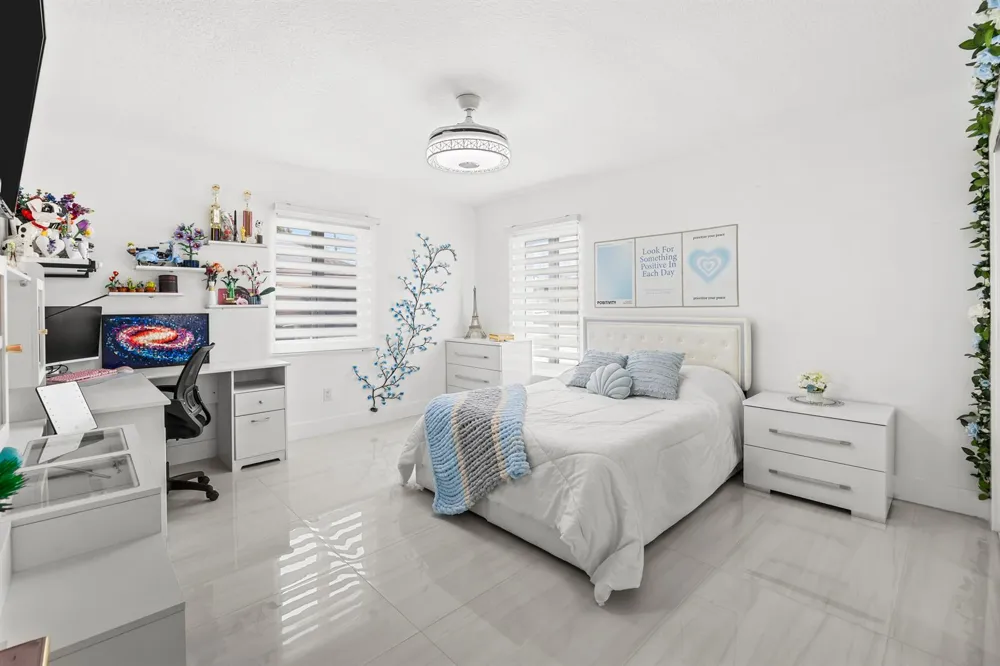 1821 Carissa Road Lake Clarke Shores, FL 33406