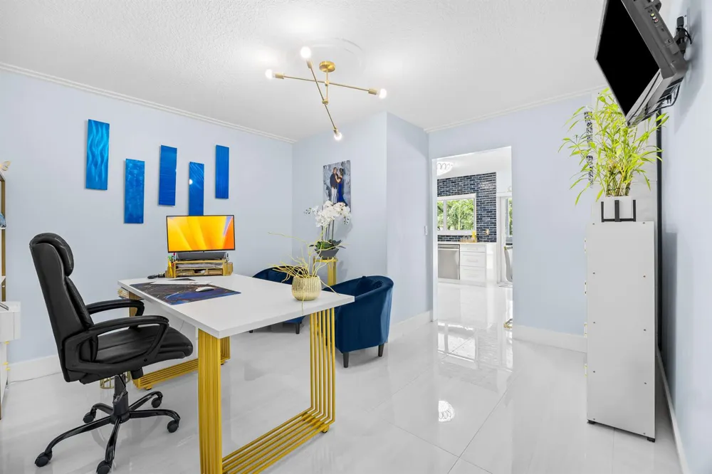 1821 Carissa Road Lake Clarke Shores, FL 33406