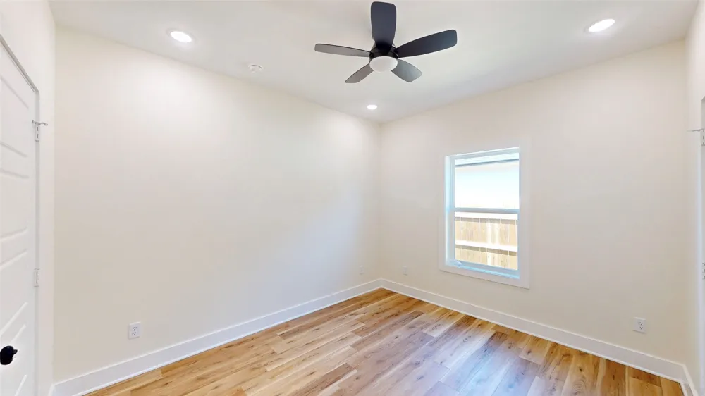 207 Sides Boulevard Bullard, TX 75757