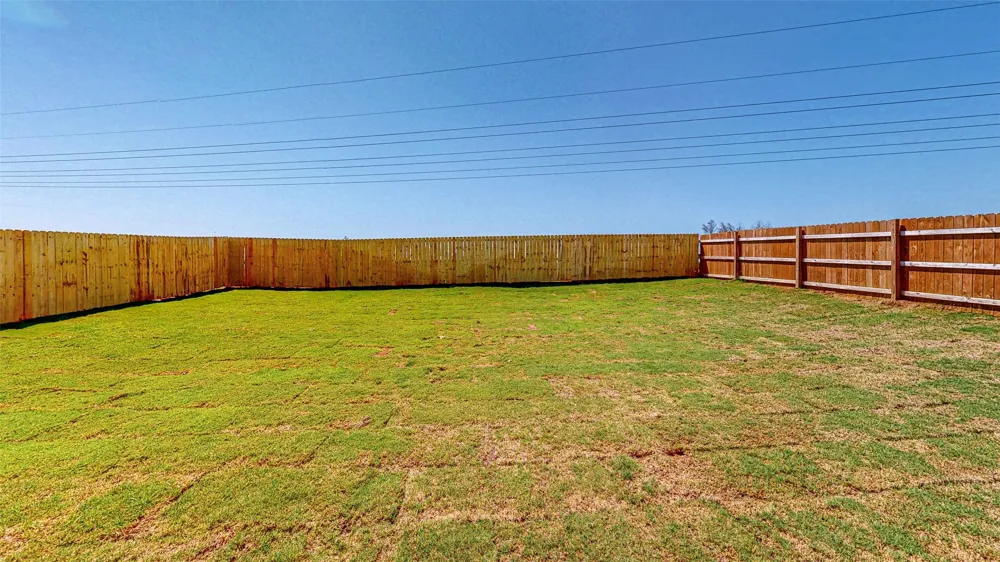 207 Sides Boulevard Bullard, TX 75757