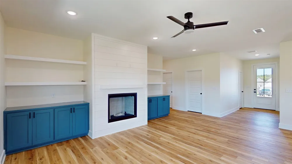 207 Sides Boulevard Bullard, TX 75757